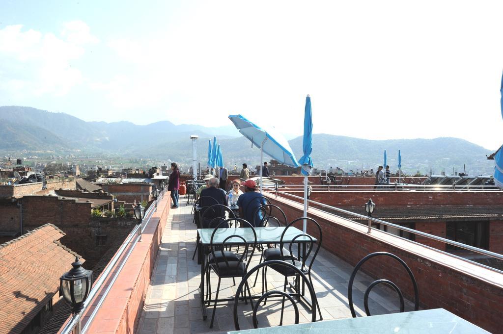 Khwopa Inn & Rooftop Restaurant Bhatgoan Buitenkant foto